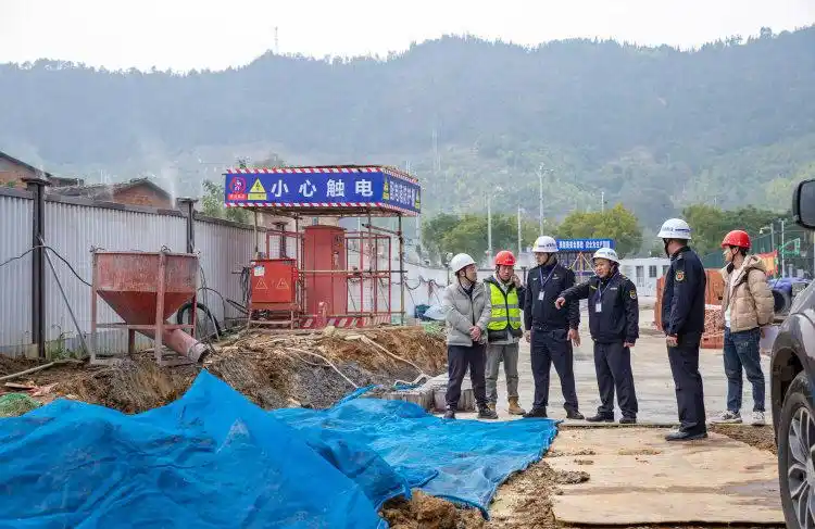 重庆南川:开展建筑垃圾专项整治行动,筑牢扬尘治理“防护网”