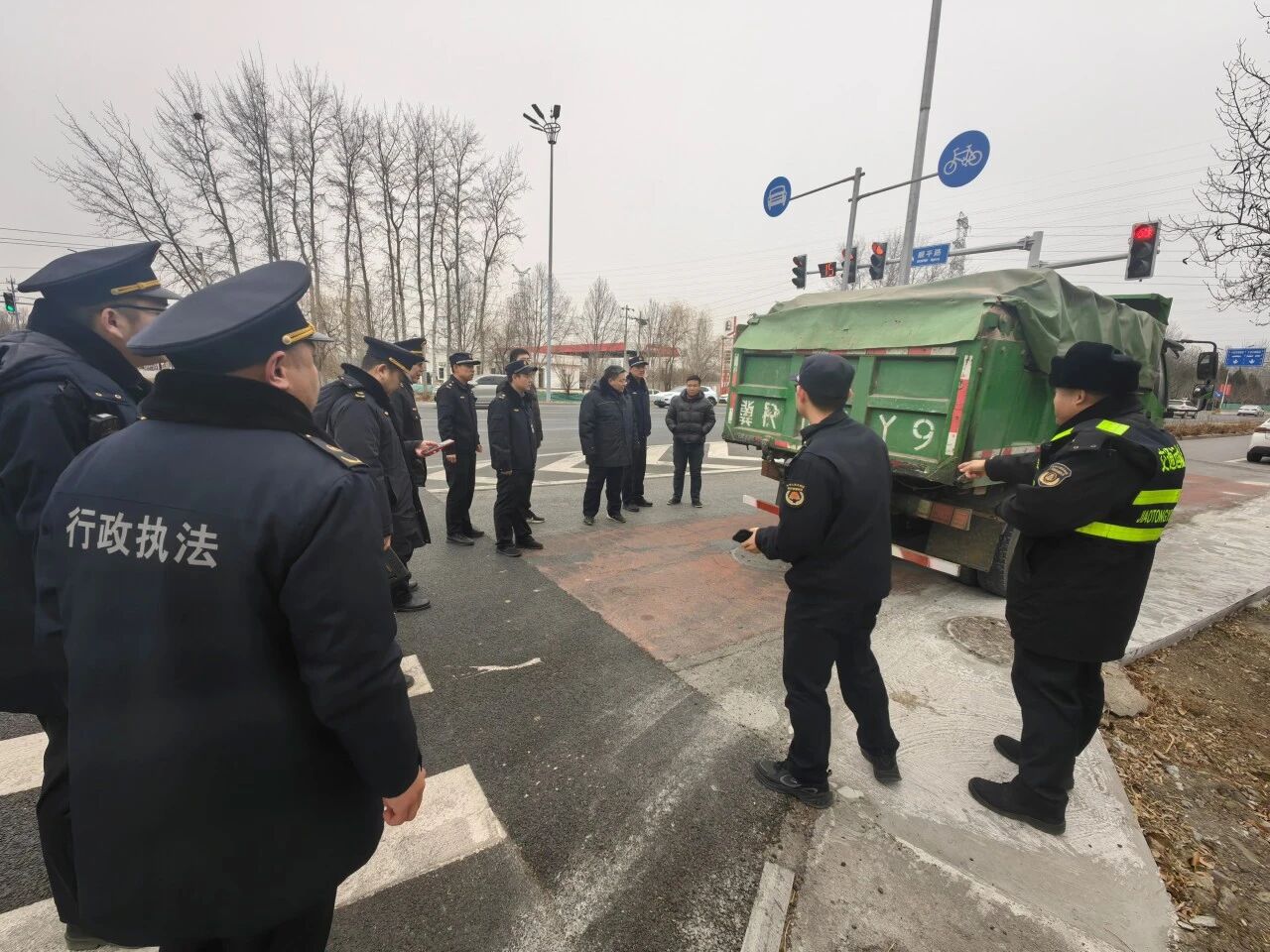 ������ִ��ǿ���� �������γ�����̬����������ƽ�����ǹ�ί���϶ಿ�ſ�չ������ר��ִ�����������뻷���������ķ���