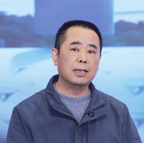 ��̼�����¾��á����̡����ִ�������2025��ɫ��̼��չ���ֻ�ٰ�