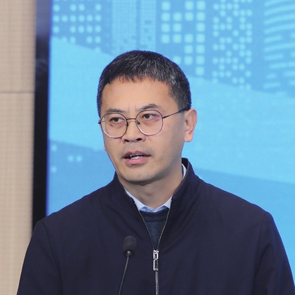 ��̼�����¾��á����̡����ִ�������2025��ɫ��̼��չ���ֻ�ٰ�