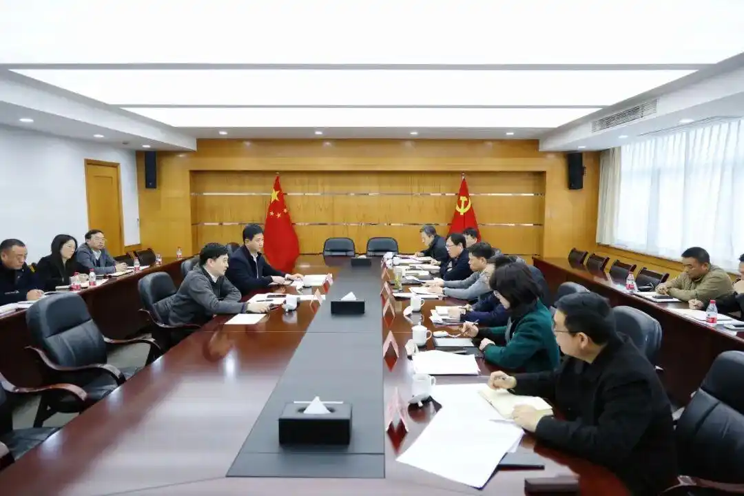 �����б�������ί���֣��ר����н���������������