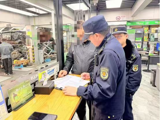 �԰��ͷ����Ϻ����֣��𴥽����������ɺ��ߣ������ϲ������Ϣ