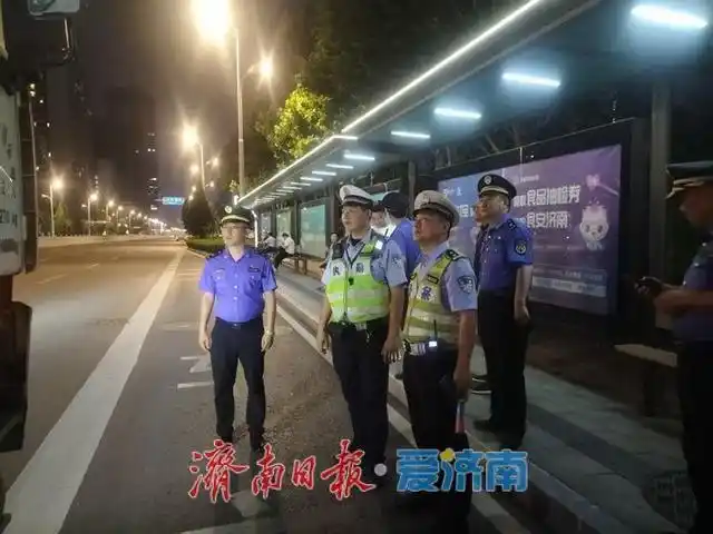济南市多部门联合开展建筑垃圾处置专项整治行动