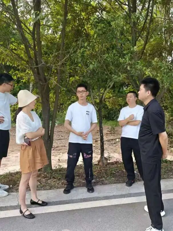 成都市邛崃市综合行政执法局开展建筑垃圾综合治理工作专项调研